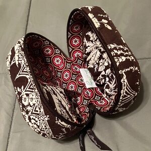 VERA BRADLEY TRAVEL ZIPPERED JEWELRY CASE, BROWN & WHITE FLORAL